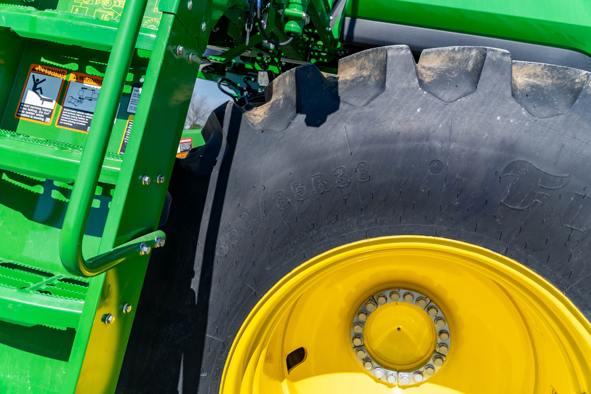 Used 2025 John Deere S7 700 Combines at Koenig Equipment in Urbana, OH - PhotoXL10