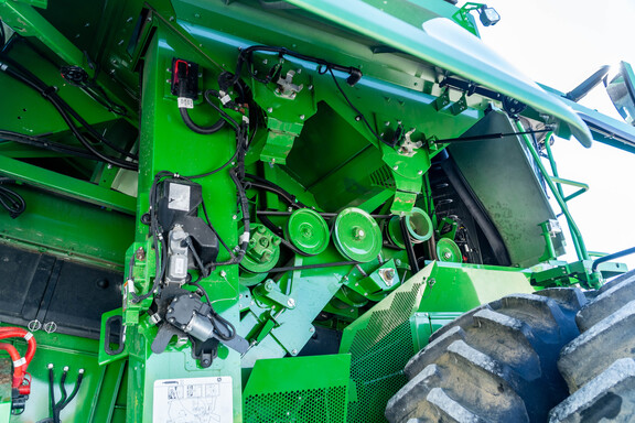 Used 2025 John Deere S7 700 Combines at Koenig Equipment in Urbana, OH - Photo16