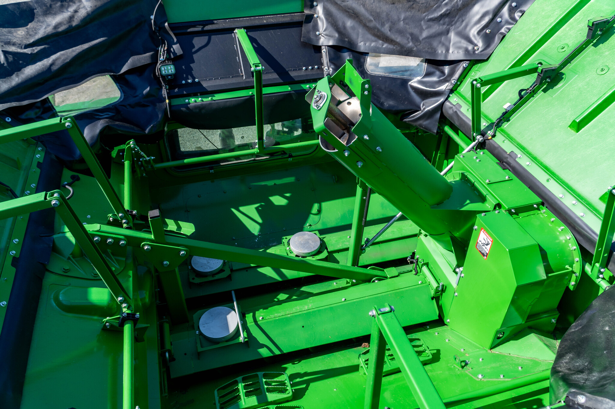 Used 2025 John Deere S7 700 Combines at Koenig Equipment in Urbana, OH - PhotoXL31
