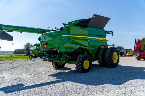 Used 2025 John Deere S7 700 Combines at Koenig Equipment in Urbana, OH - Photo4