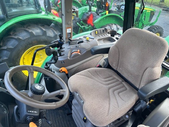 2024 John Deere 5100E