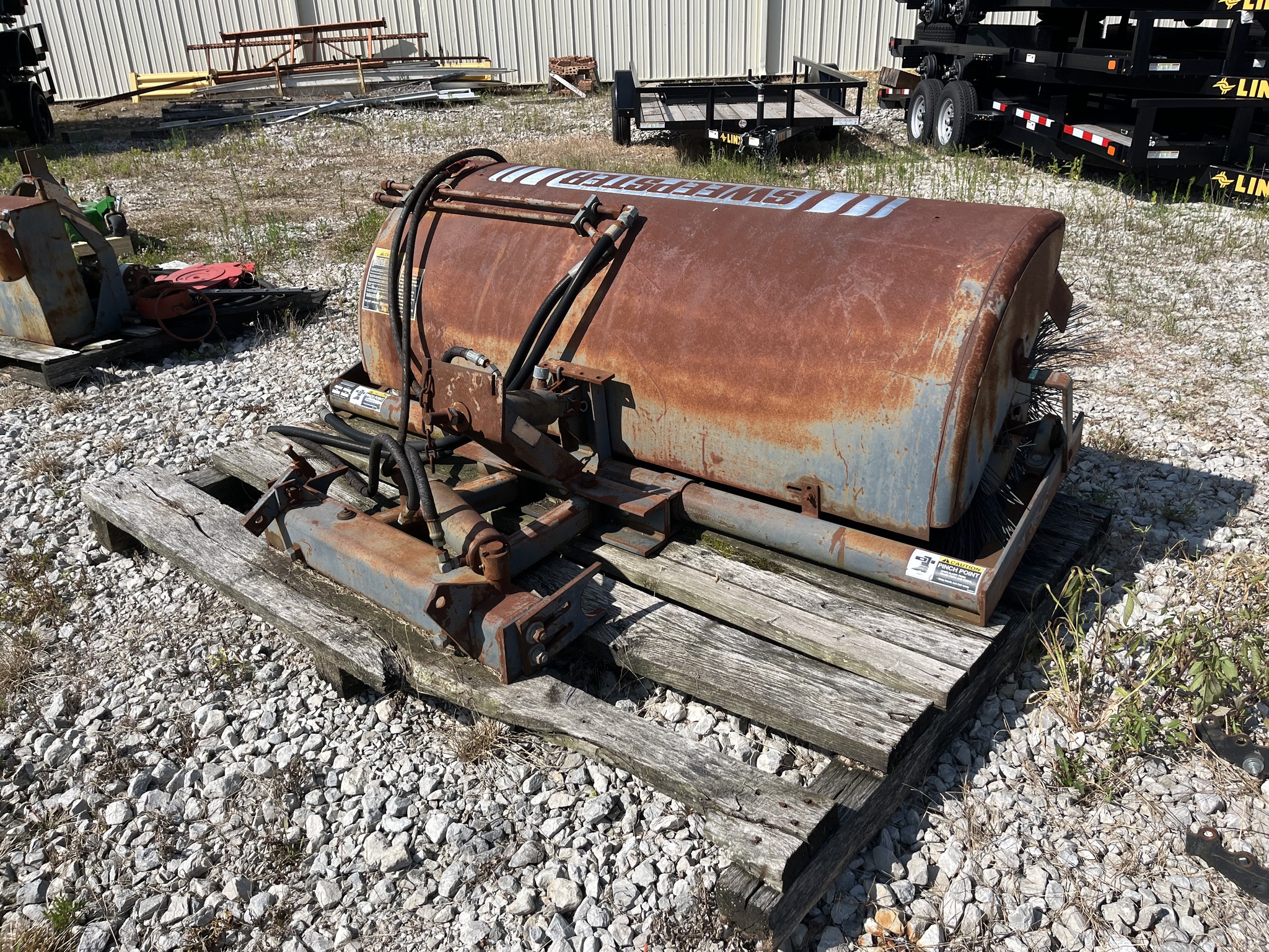 Sweepster S32C6 Image 1