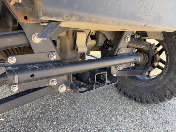 2023 John Deere XUV 835R - Photo17