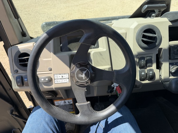 2023 John Deere XUV 835R - Photo22