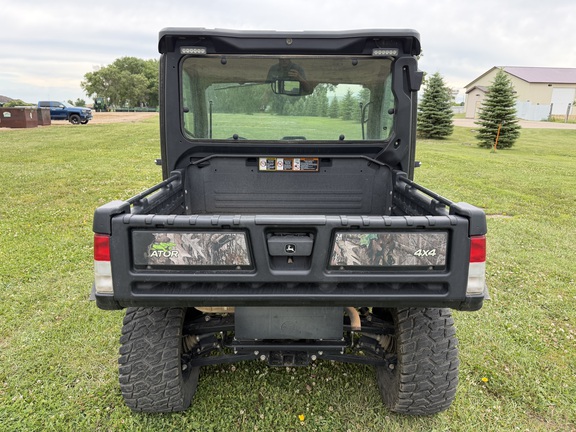 2023 John Deere XUV 835R - Photo4