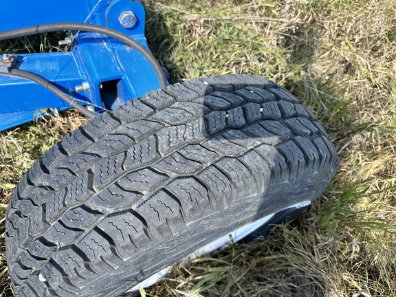 2008 Brandt 1390 (11th thumbnail)