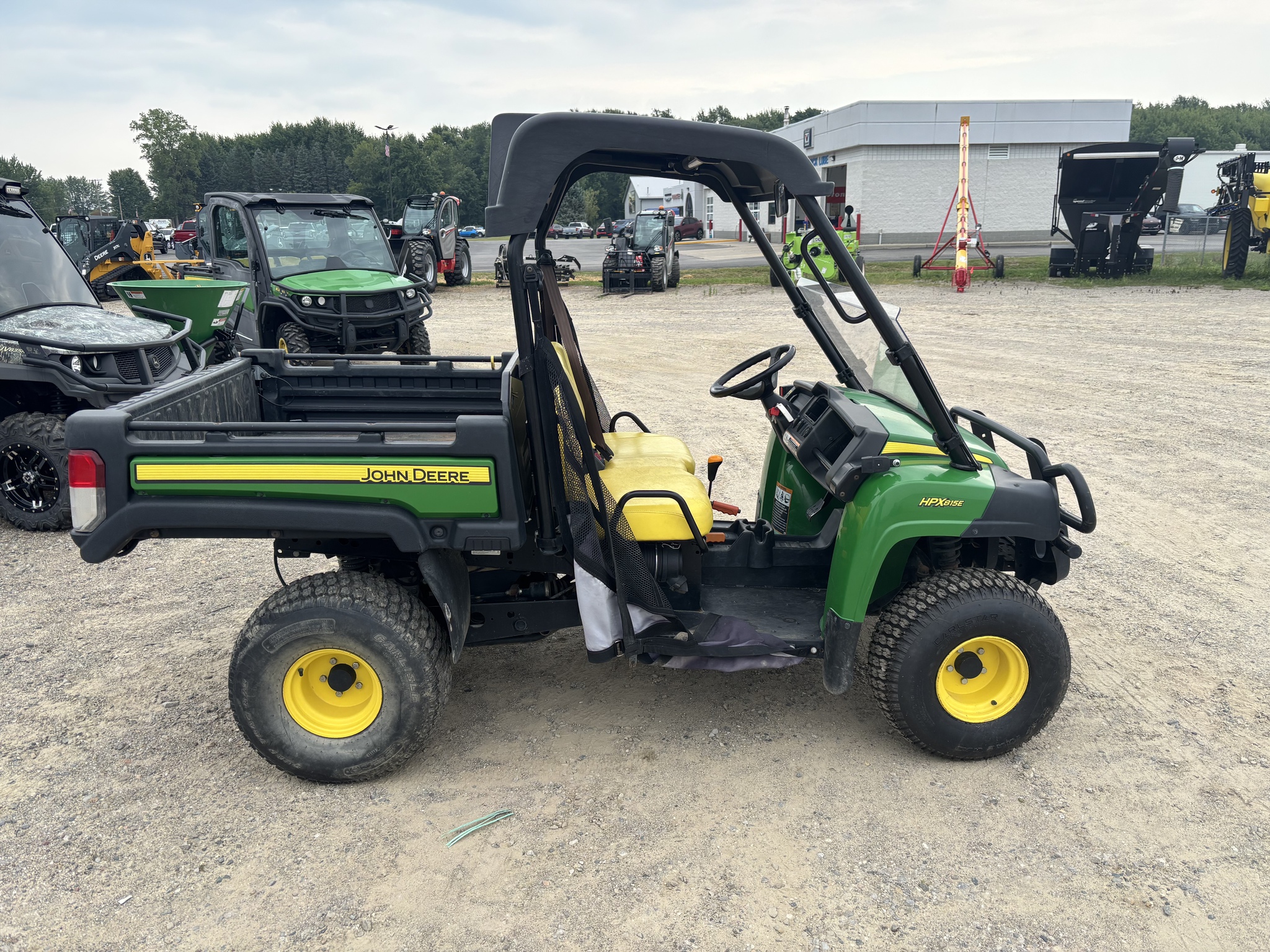 2018 John Deere HPX815E Image 5