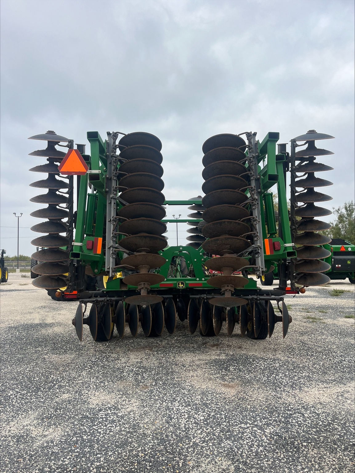 2014 John Deere 2623 Image 3