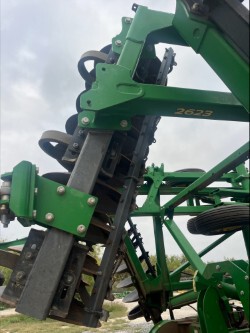 2014 John Deere 2623 Image 6