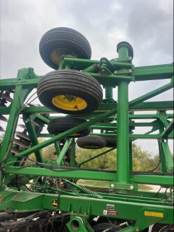 2014 John Deere 2623 Image 7