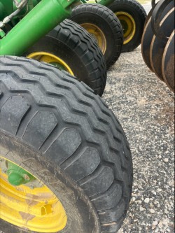 2014 John Deere 2623 Image 10