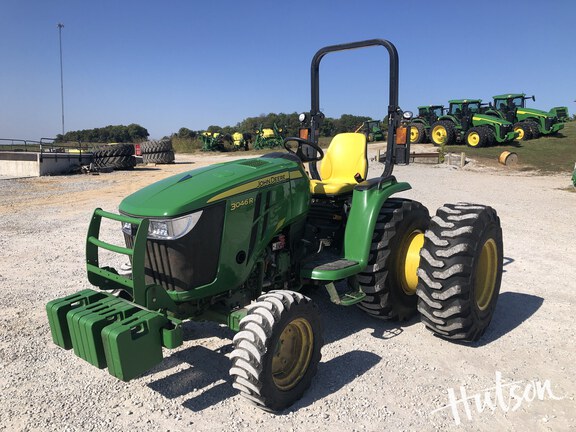 Photo of 2024 John Deere 3046R