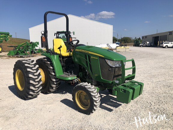 Photo of 2024 John Deere 3046R