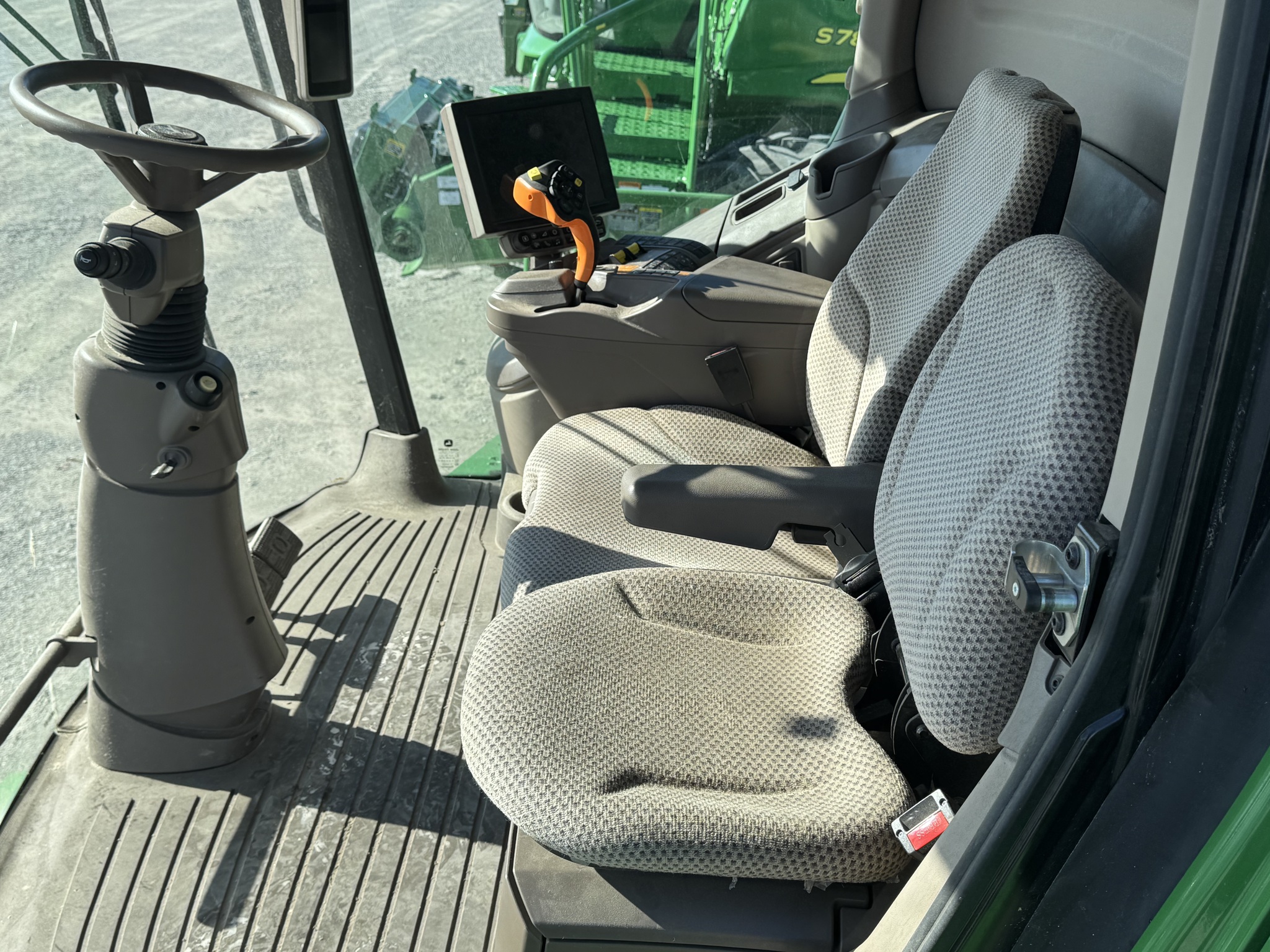 2020 John Deere S770 Image 11