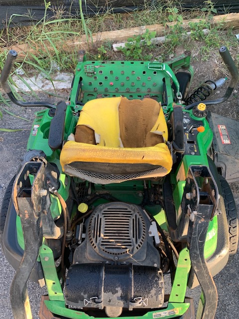 2012 John Deere Z925A Image 4