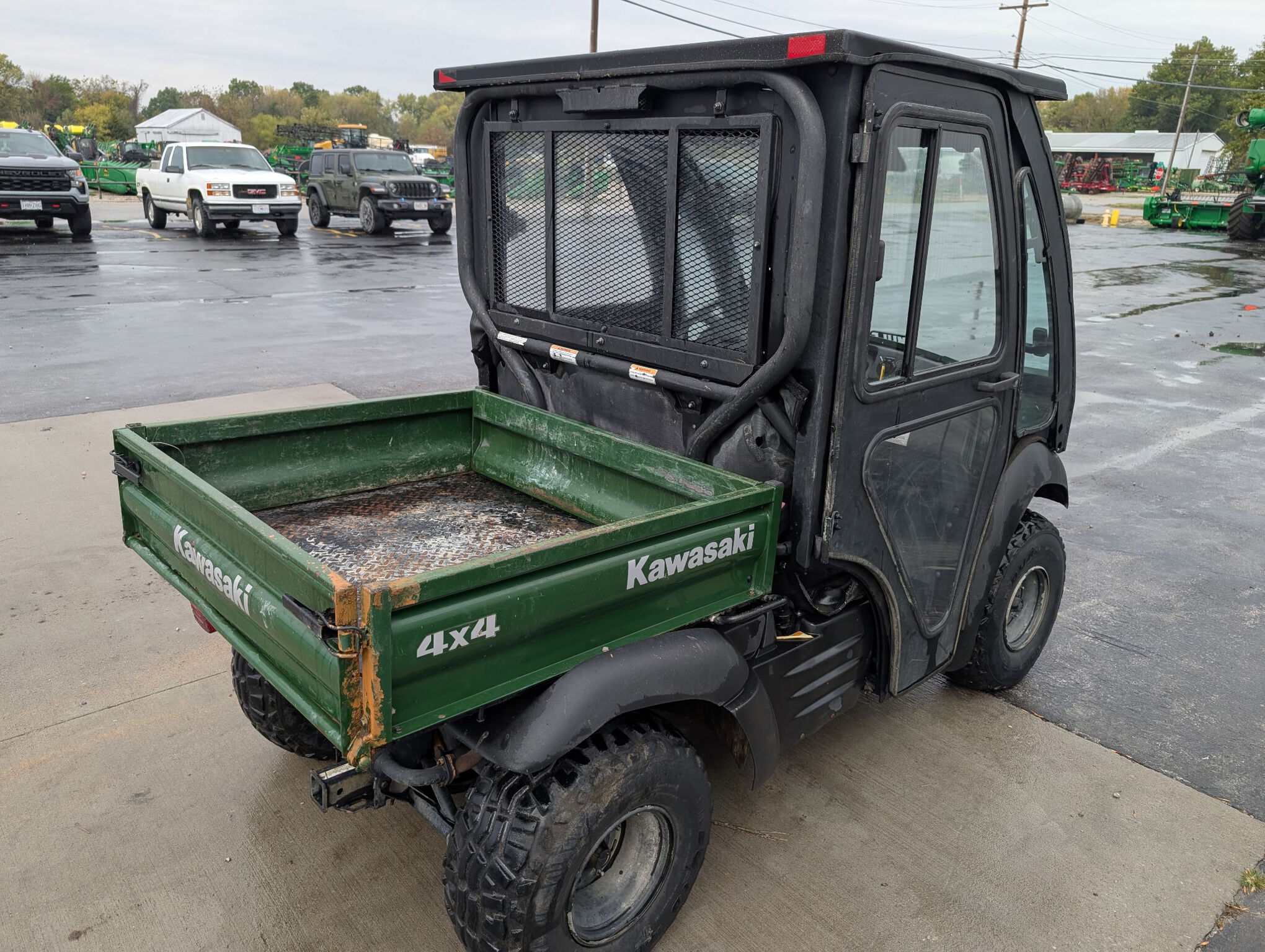  2016 Kawasaki MULE 400A at Heritage Tractor in Lamar, MO