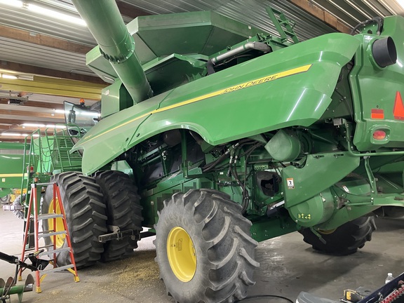 2015 John Deere S670 - Photo3