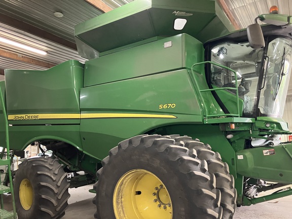 2015 John Deere S670 - Photo4