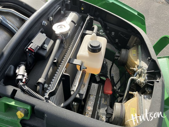 Photo of 2024 John Deere 3032E