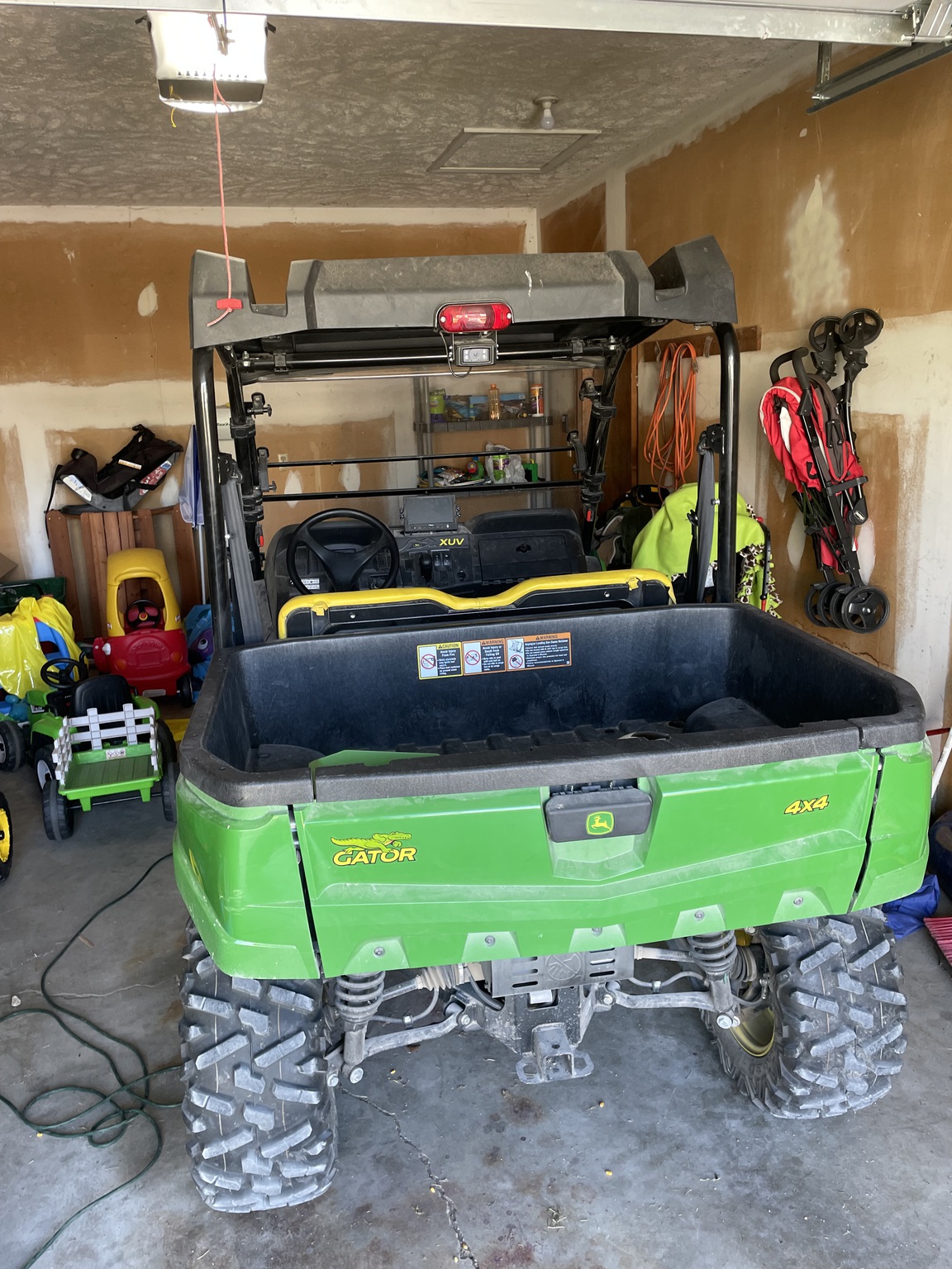 2021 John Deere XUV 560E Image 5