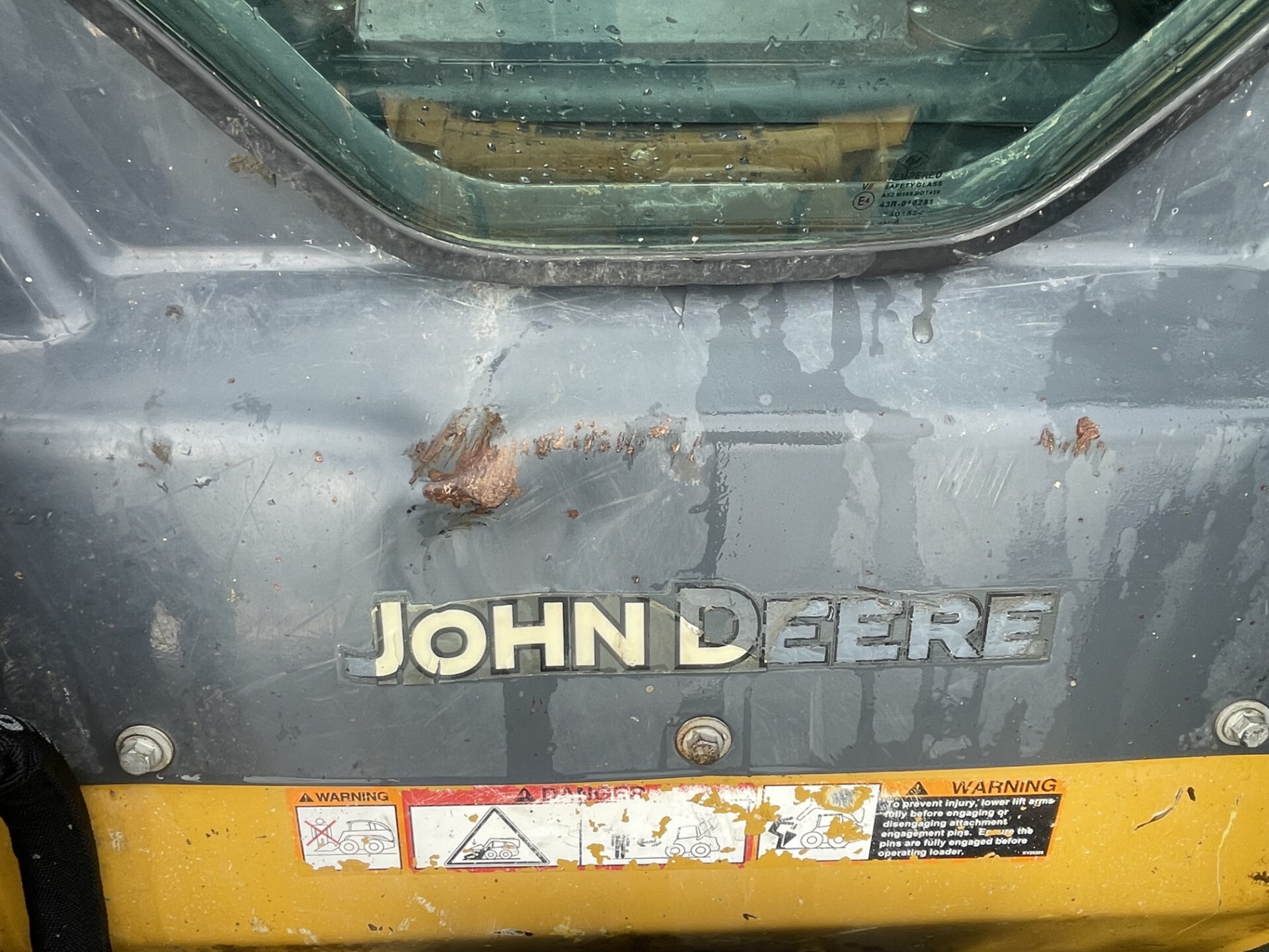2022 John Deere 317G Image 15