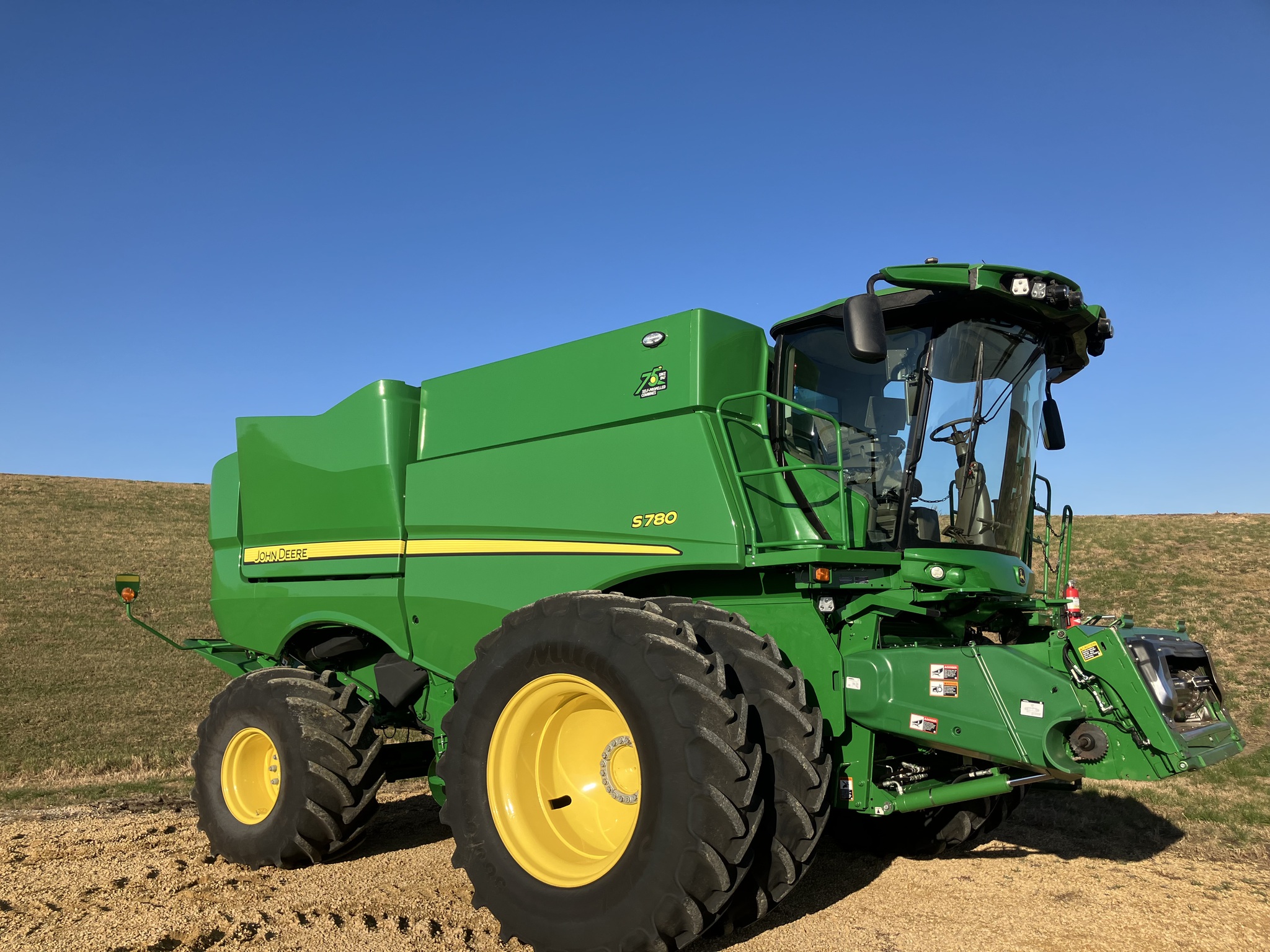 2022 John Deere S780 Image 2
