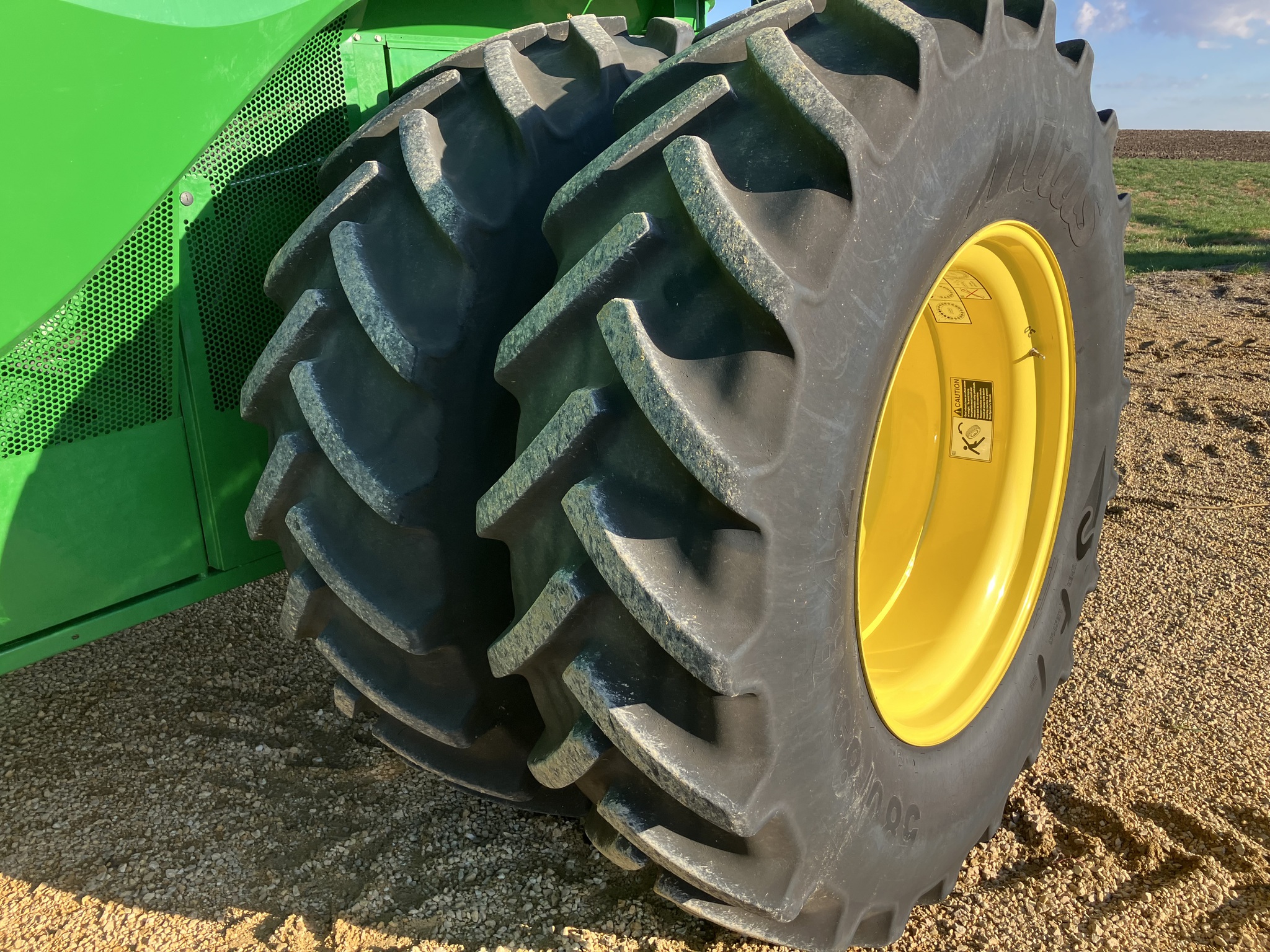 2022 John Deere S780 Image 14