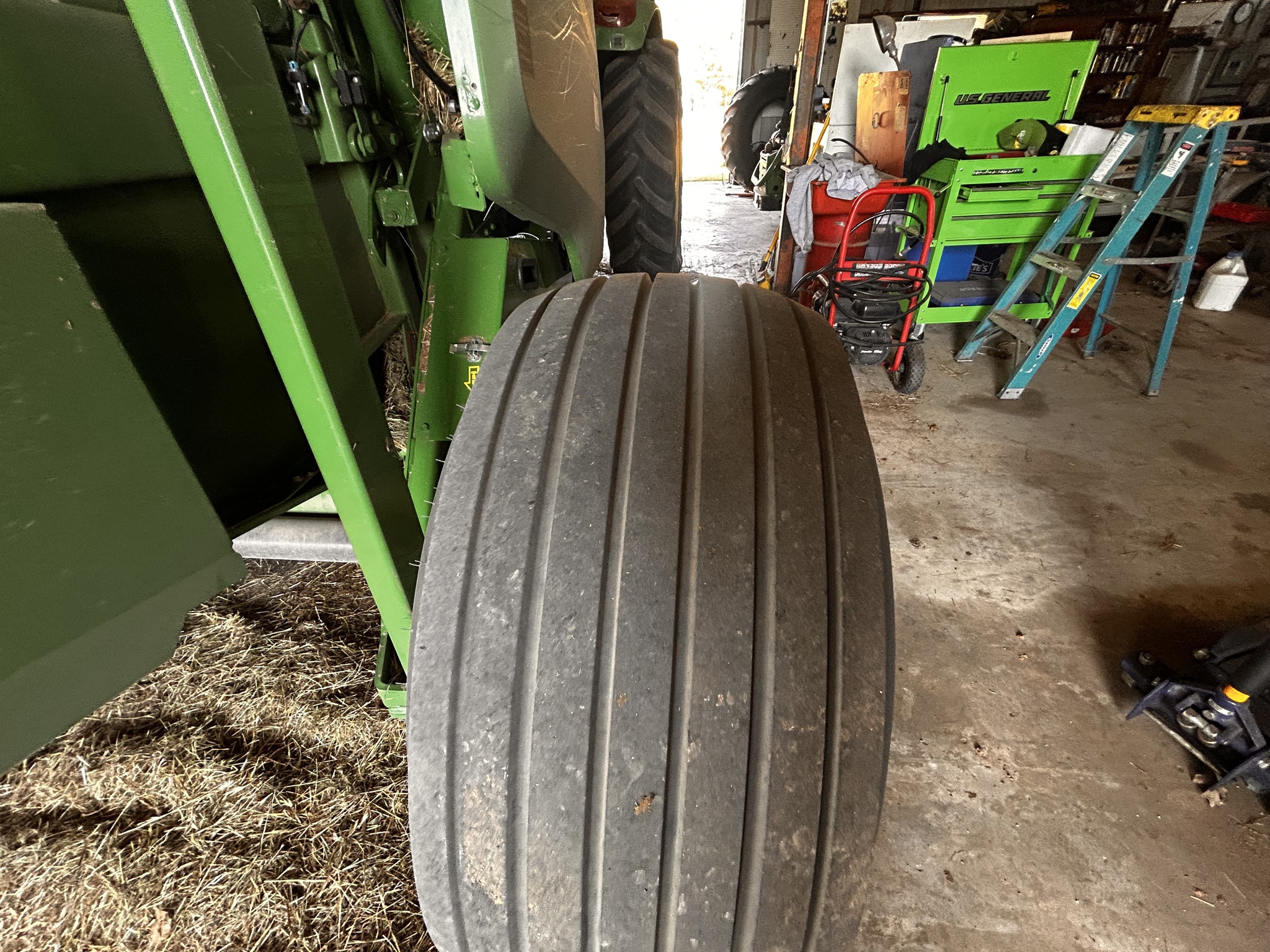 2023 John Deere 460M Image 22