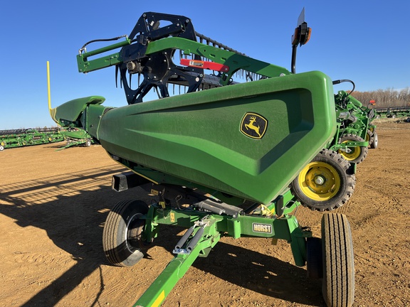 Used 2025 John Deere HDR 50 Combine Platforms at Horizon Ag & Turf in High Prairie, AB - Photo4