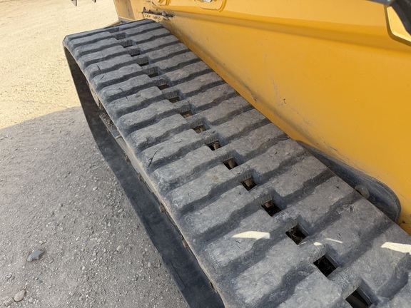 2024 John Deere 333G - Photo12