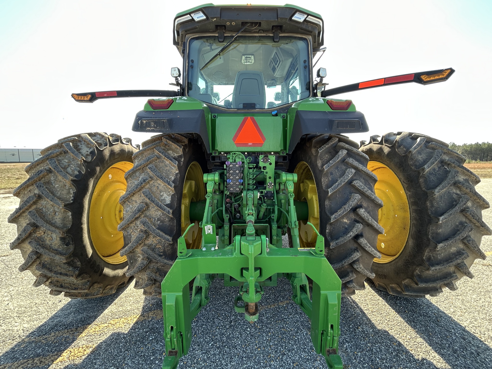 2024 John Deere 8R 280 Image 9