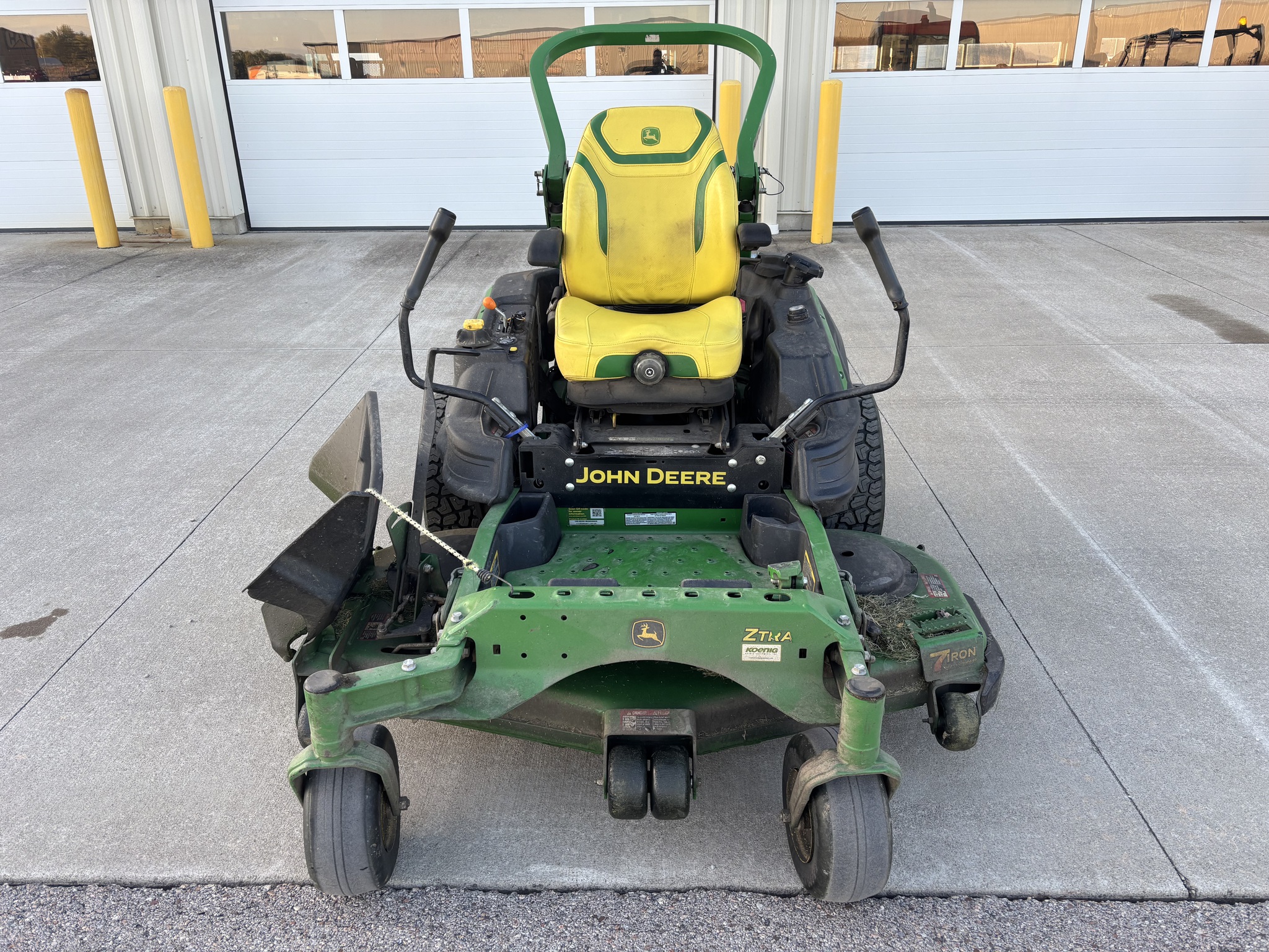 Used 2023 John Deere Z950R Zero Turn Mowers at Koenig Equipment in Botkins, OH - PhotoXL1