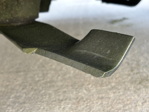 Used 2023 John Deere Z950R Zero Turn Mowers at Koenig Equipment in Botkins, OH - Photo12