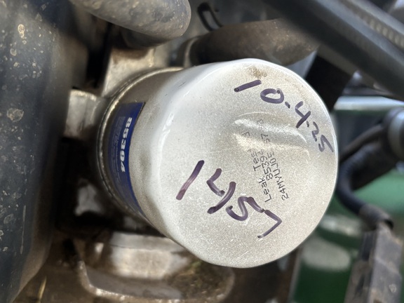 Used 2023 John Deere Z950R Zero Turn Mowers at Koenig Equipment in Botkins, OH - Photo17