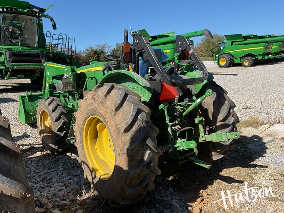 Photo of 2024 John Deere 5060E