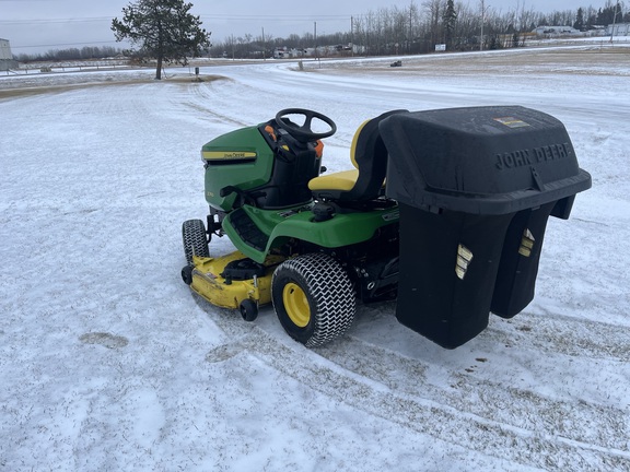 Used 2020 John Deere X350 Lawn & Garden Tractors at Horizon Ag & Turf in Warburg, AB - Photo2