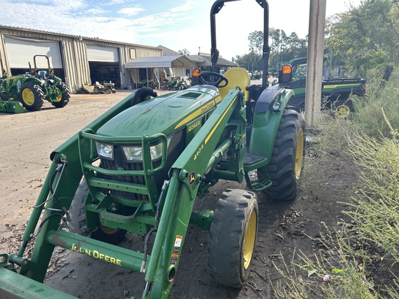 2022 John Deere 4044R Photo 8