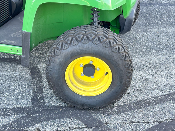 2024 John-Deere TX 4X2