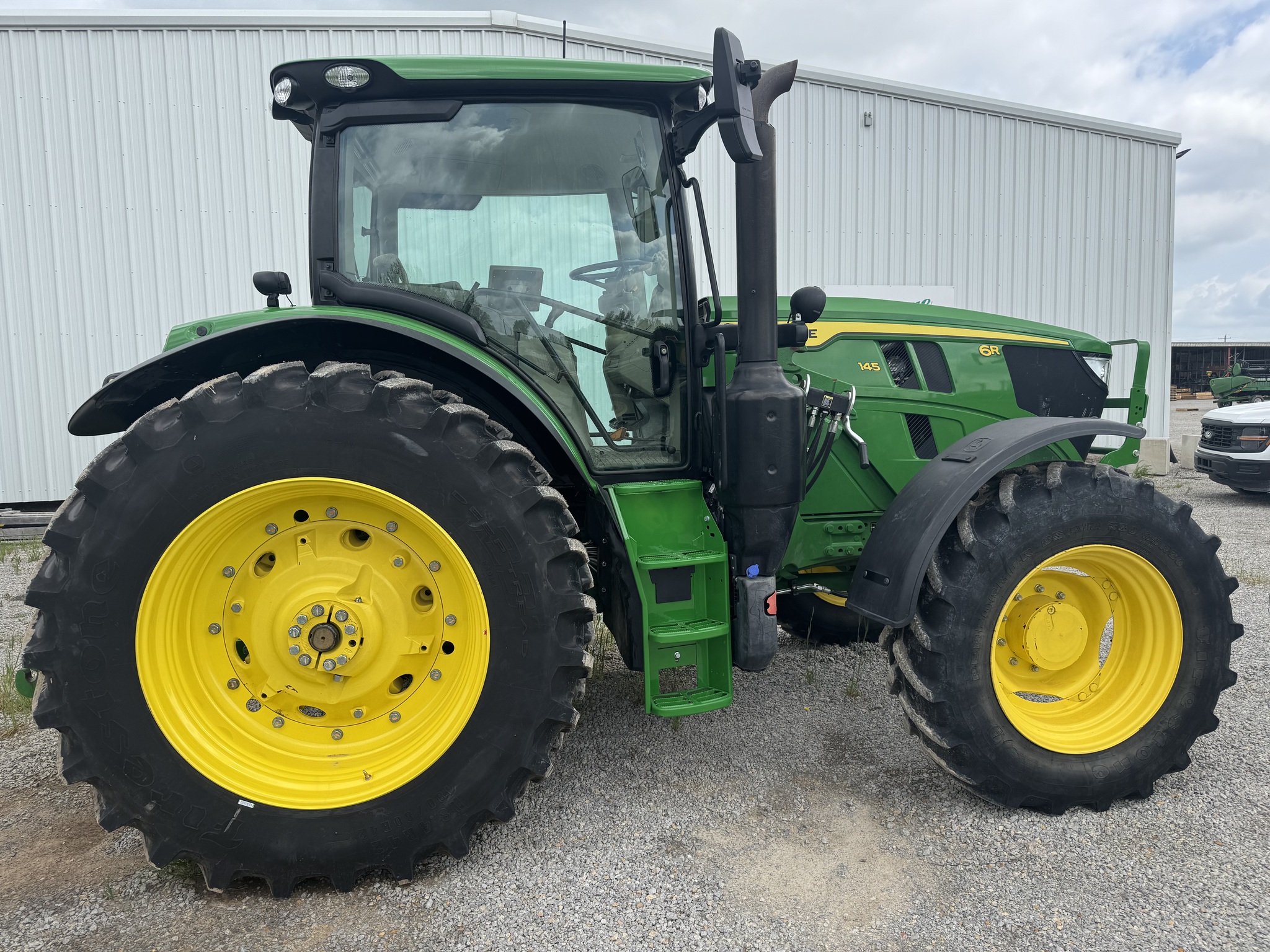  2022 John Deere 6R 145 at Heritage Tractor in Pittsburg, KS