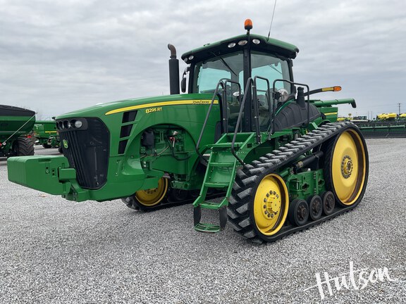 Photo of 2010 John Deere 8295RT