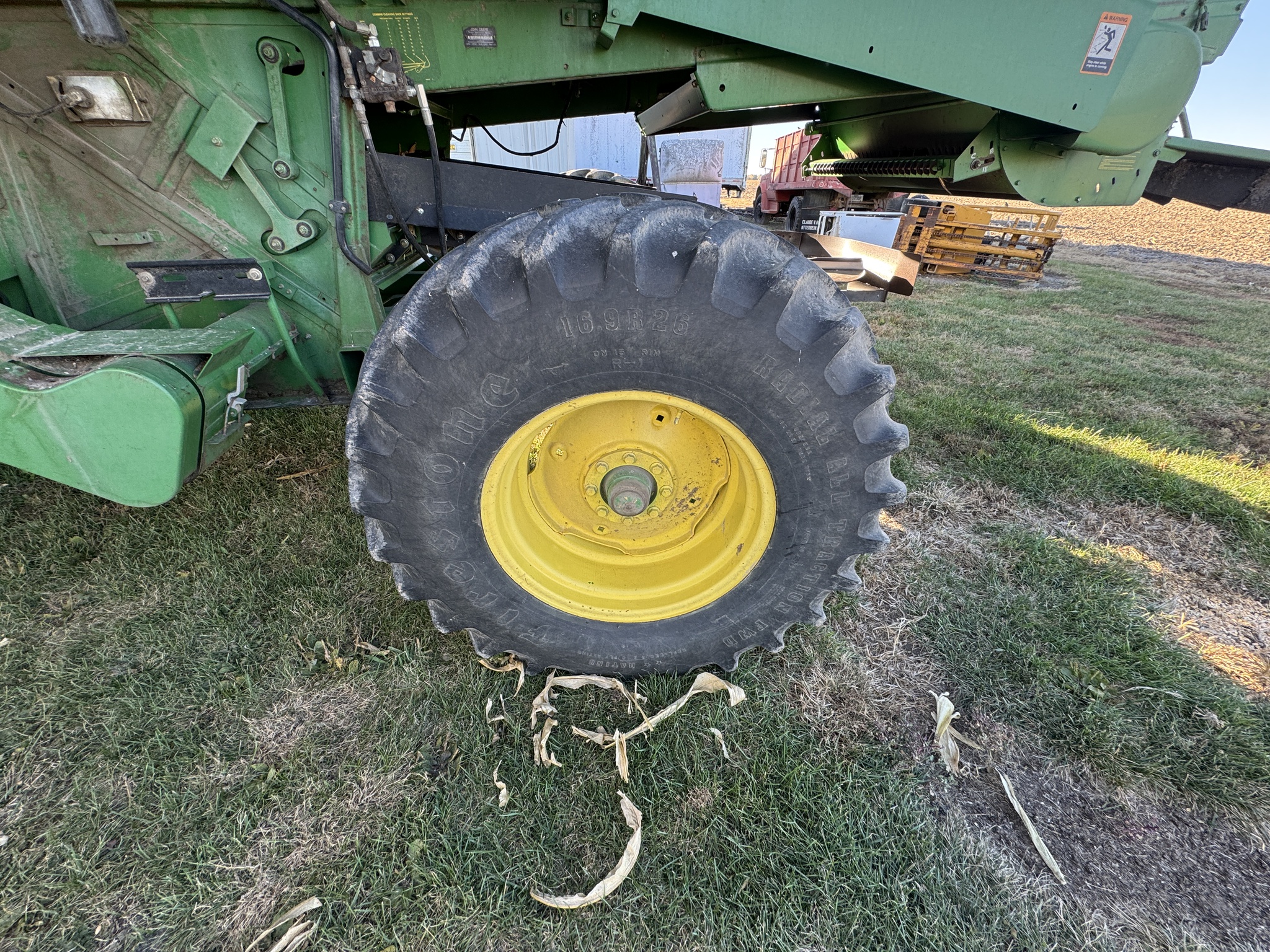 1998 John Deere 9510 Image 31