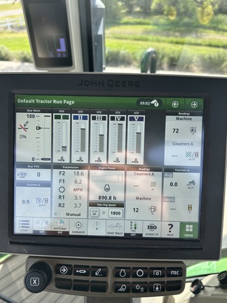 2023 John Deere 8R 310 (7th thumbnail)