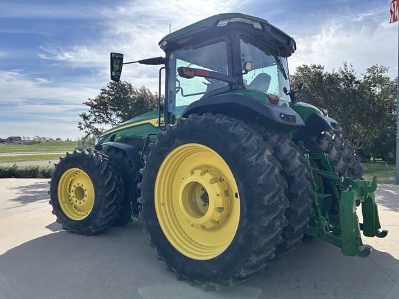 2023 John Deere 8R 310 (6th thumbnail)