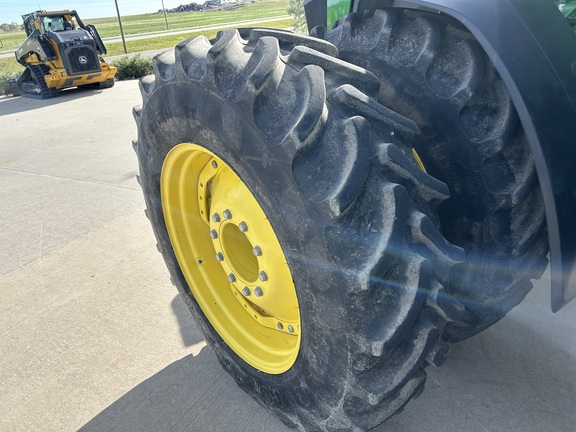 2023 John Deere 8R 310 (11th thumbnail)