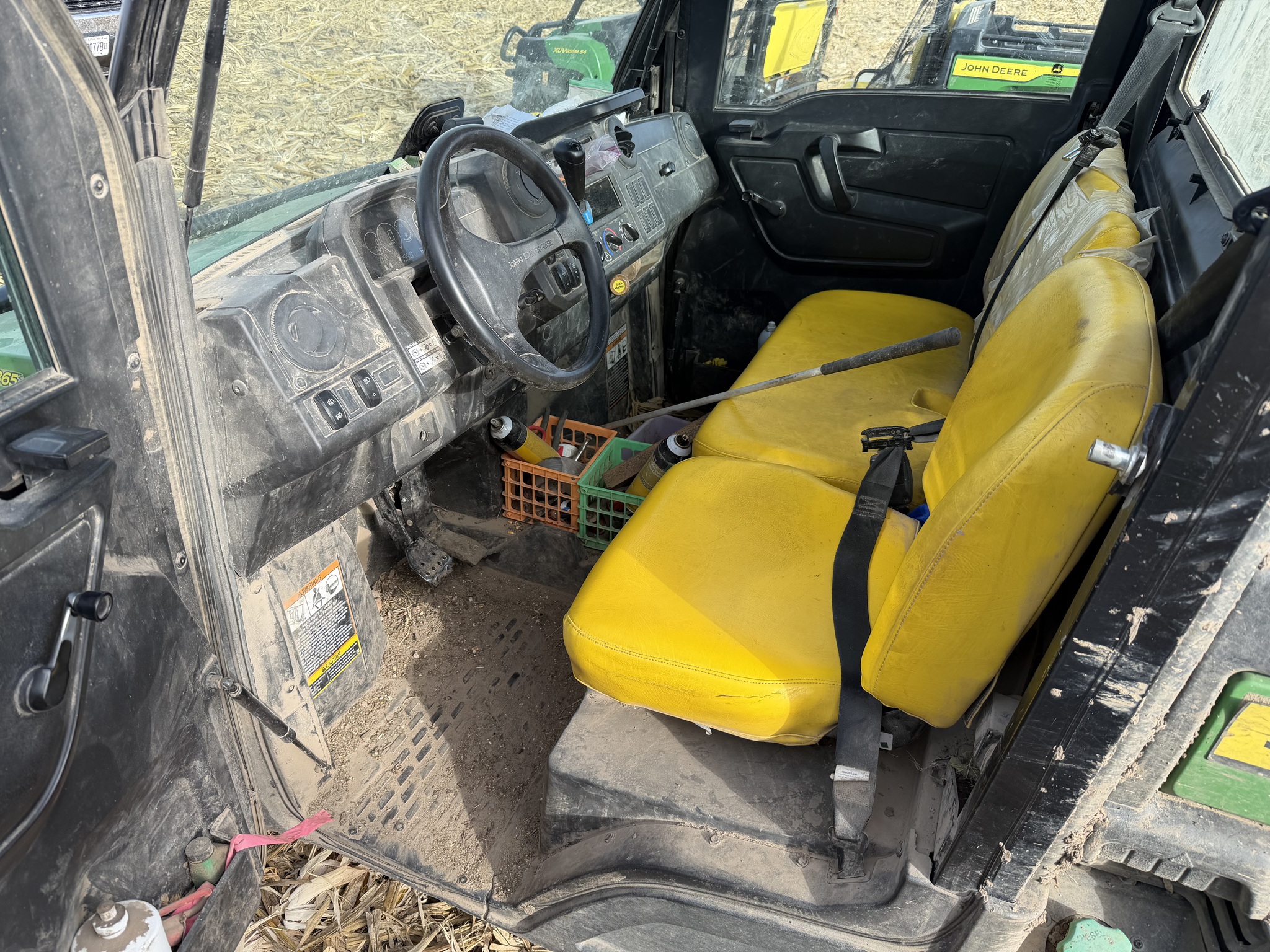  2022 John Deere XUV 865M at Heritage Tractor in Monmouth, IL