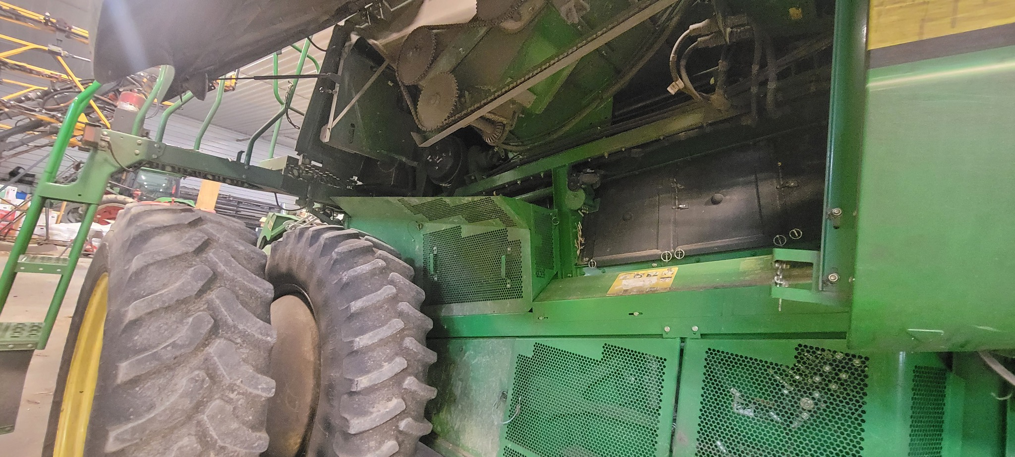 2009 John Deere 9570 STS Image 15