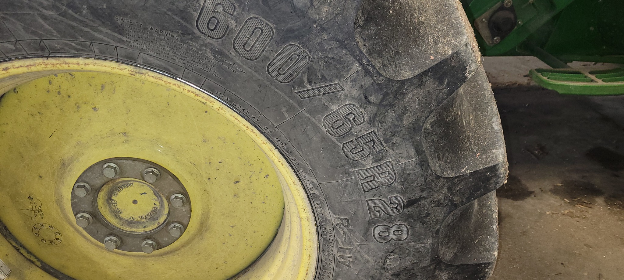 2009 John Deere 9570 STS Image 9