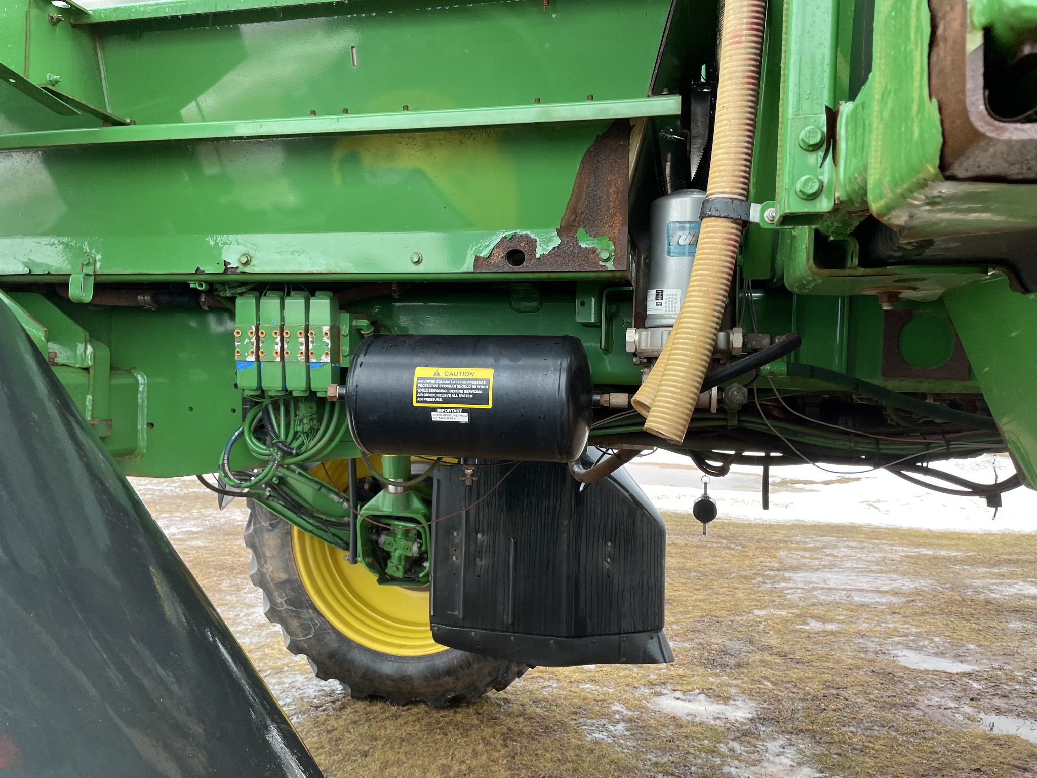 2013 John Deere 4830 Image 13