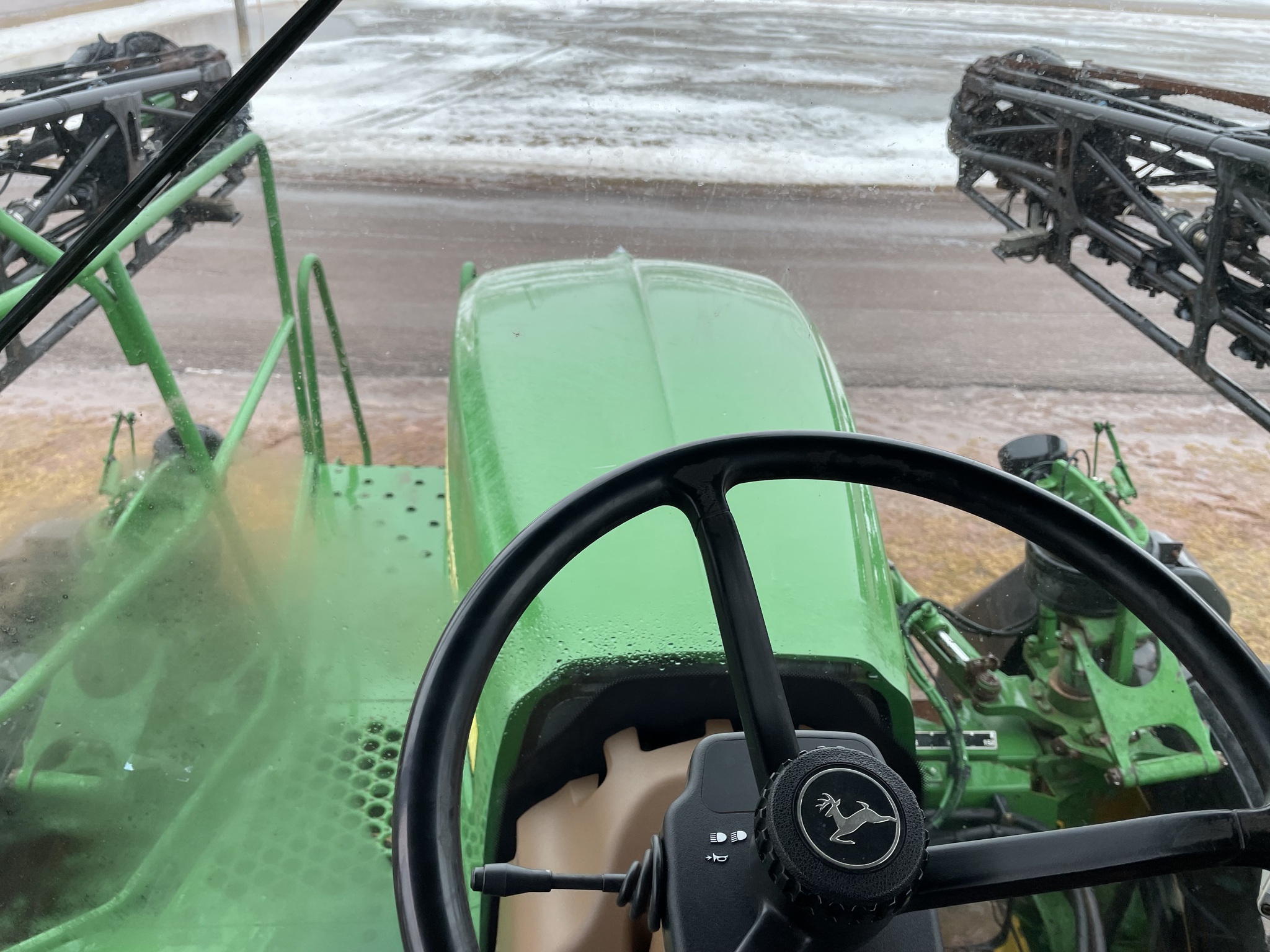 2013 John Deere 4830 Image 14