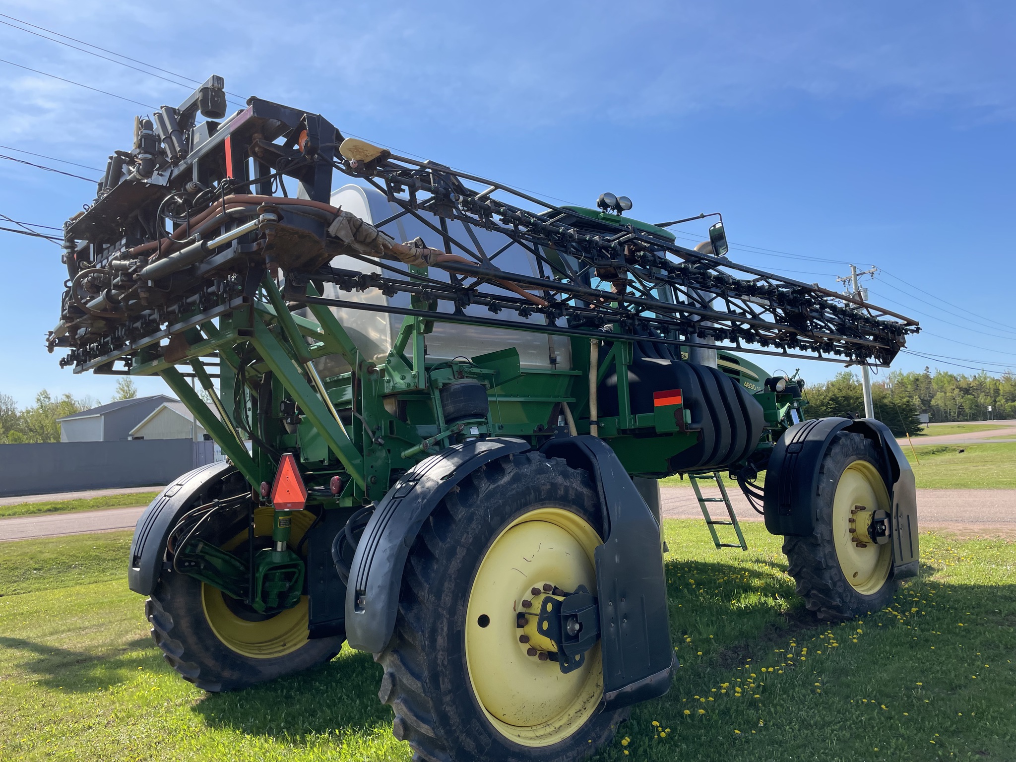 2013 John Deere 4830 Image 6